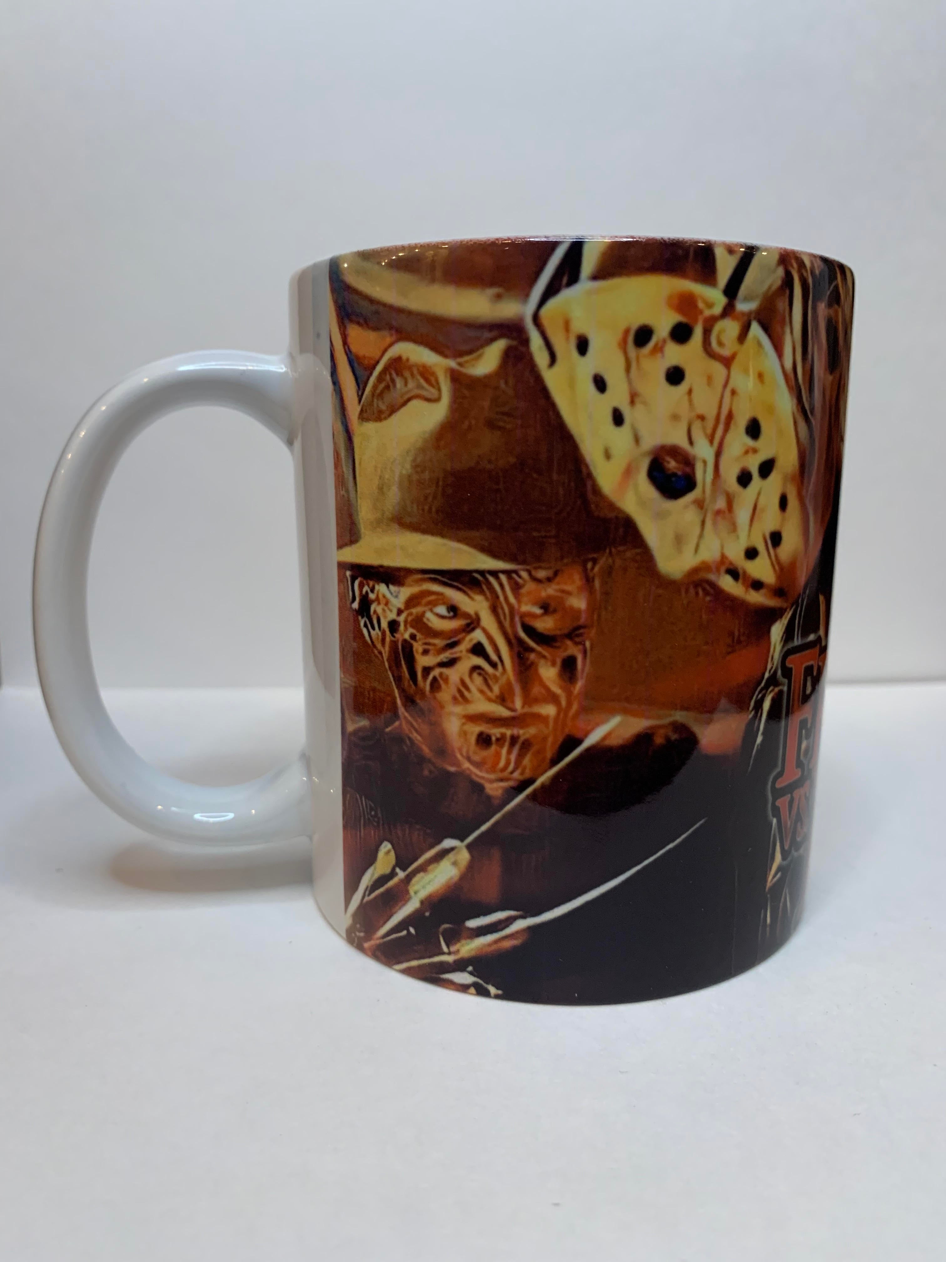 Taza Freddy vs Jason • Cerámica de 325 ml • Regalo de cruce de terror